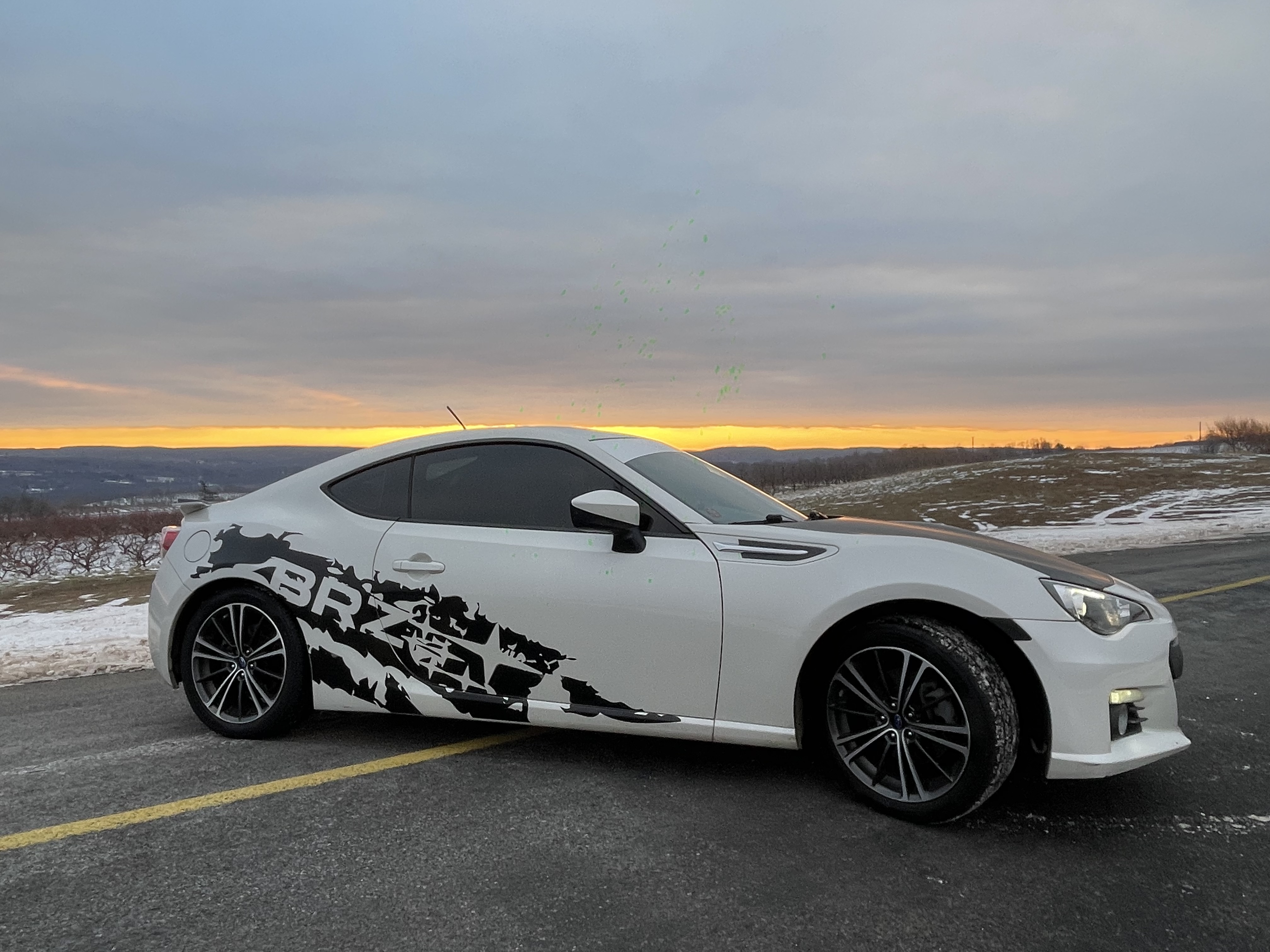 2013 Subaru BRZ Limited - 6 Speed FA20 Boxer with Toyota D-4S Dual Injection, TORSEN LSD, Japan-Built — photo 7
